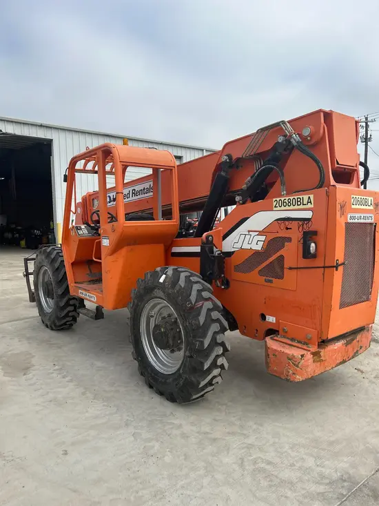 2015 SKYTRAK 6042 Forklift