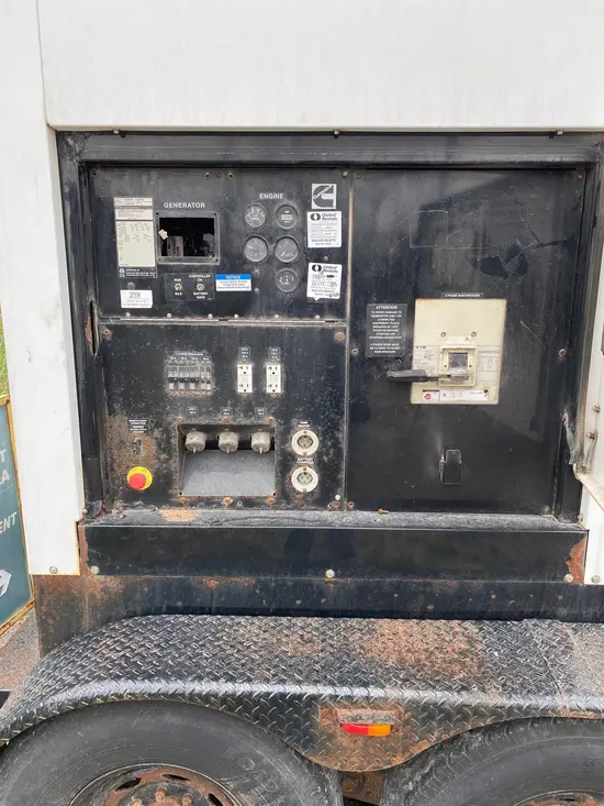 2014 Cummins C300D6RG Diesel Generator