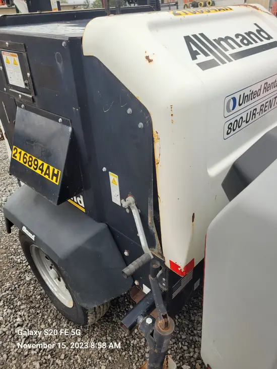 2018 Allmand NL-V Portable Work Light
