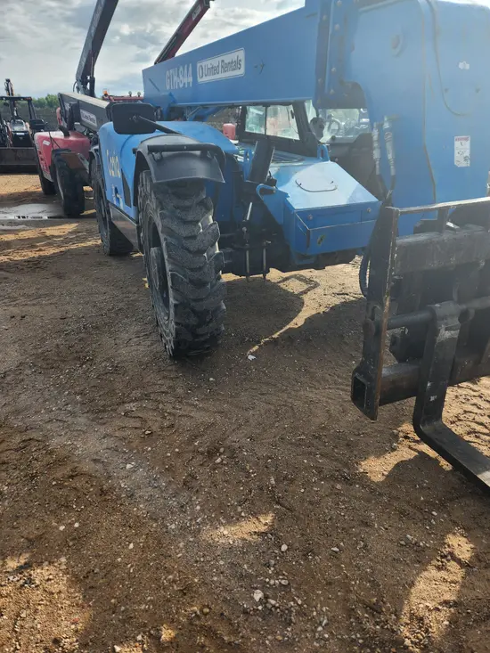 2016 Genie GTH-844 Forklift