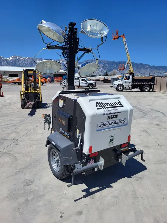 2018 Allmand NL-V Portable Work Light