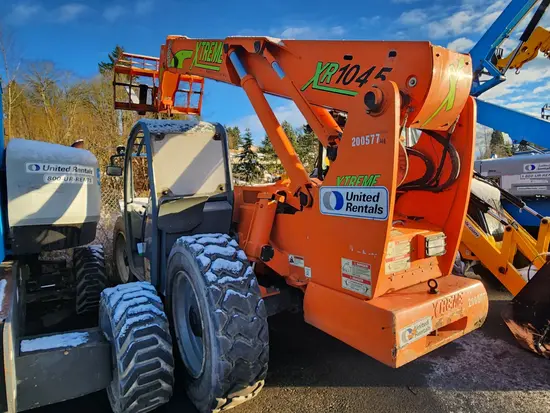 2017 XTREME XR1045 Forklift