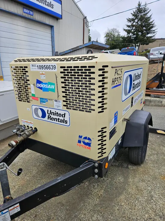 2019 Doosan P425/HP375EXT4I Air Compressor