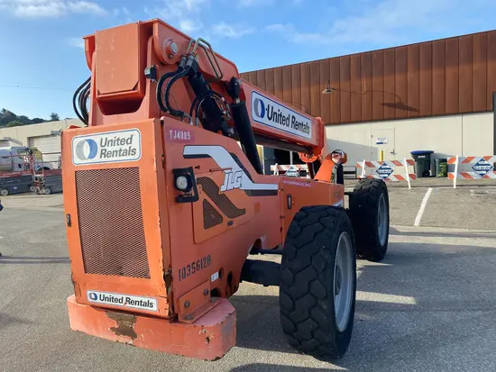 2015 SKYTRAK 6042 Forklift