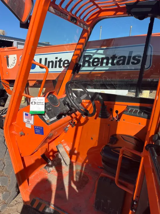 2016 SKYTRAK 6042 Forklift