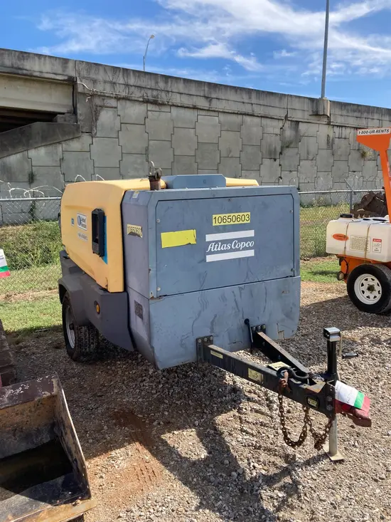 2017 Atlas Copco XAS440JD T4F Air Compressor
