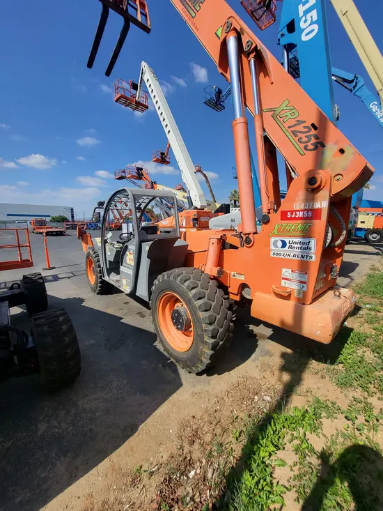 2013 XTREME XR1255 Forklift