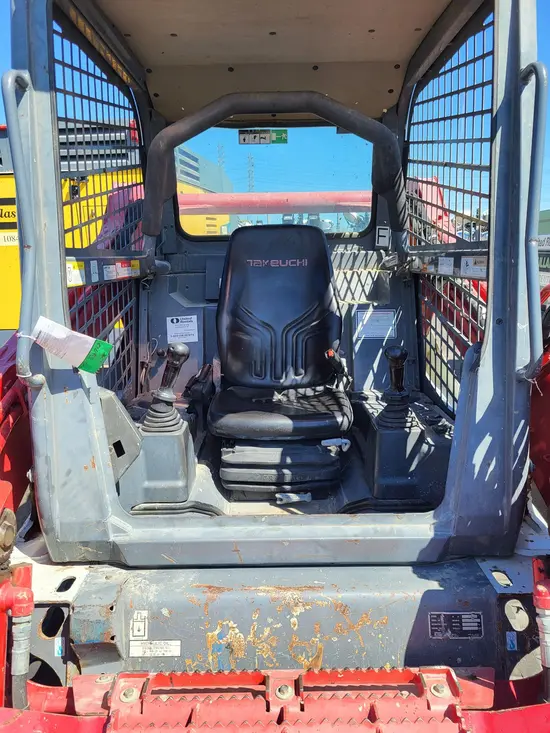 2017 Takeuchi TL10V2-R Track Loader