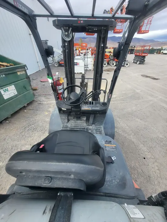 2018 Toyota 8FGU25 Warehouse Forklift