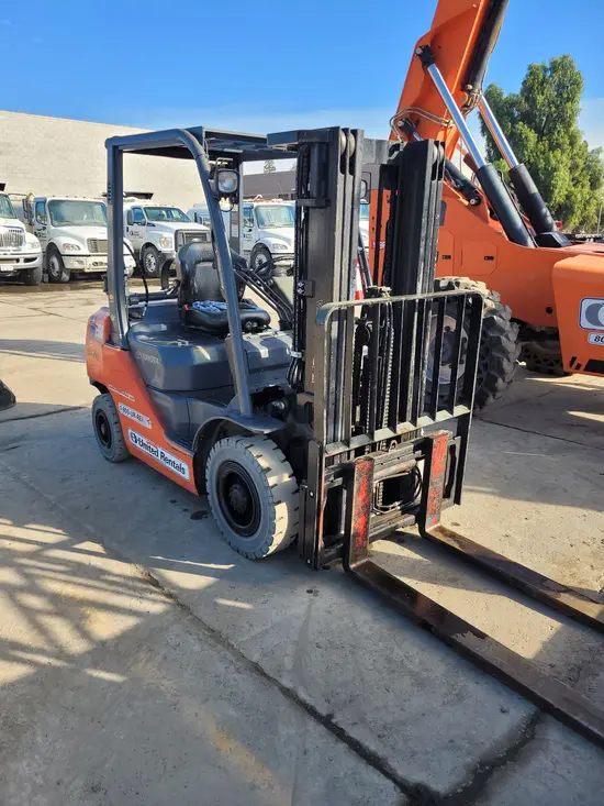 2017 Toyota 8FGU25 Warehouse Forklift