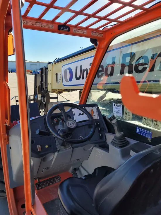 2016 JLG 642 Forklift