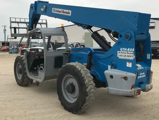 2014 Genie GTH-844 Forklift