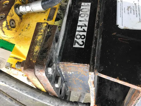 2017 Atlas Copco SB 452 Attachment
