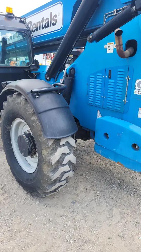 2016 Genie GTH-1056 Forklift