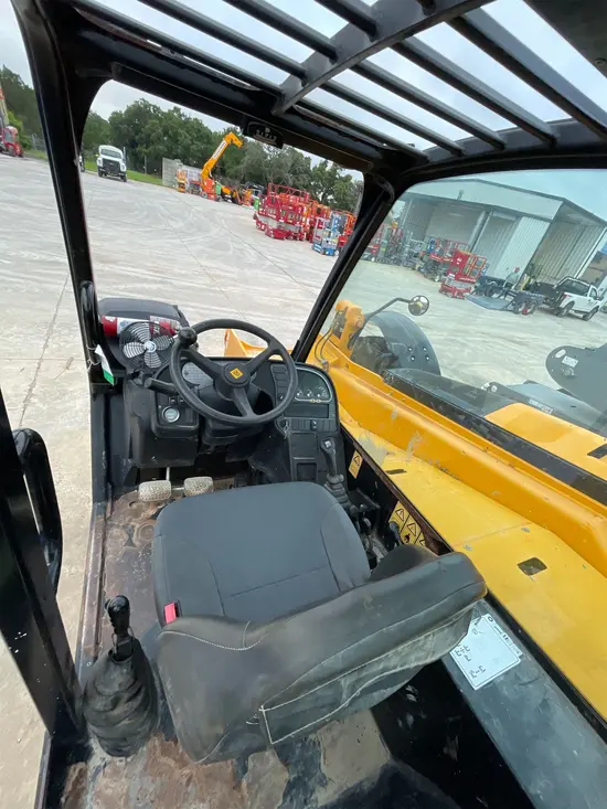 2017 JCB 507-42 Forklift