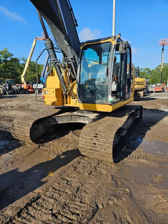 2018 John Deere 245G LC Excavator