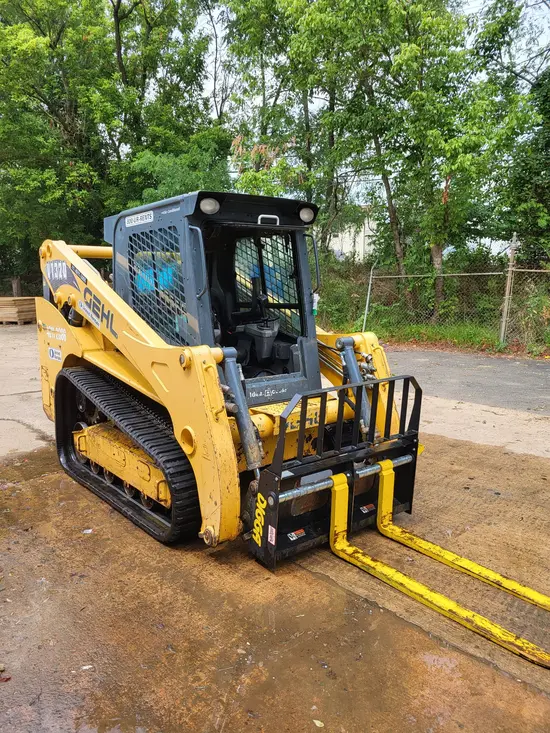 2018 Gehl VT320 Track Loader