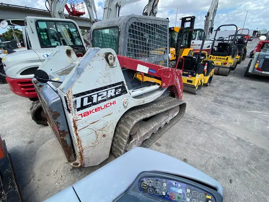 2017 Takeuchi TL12R2-CR Track Loader