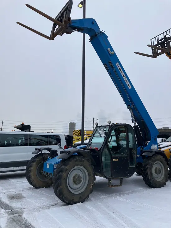 2015 Genie GTH-844 Forklift