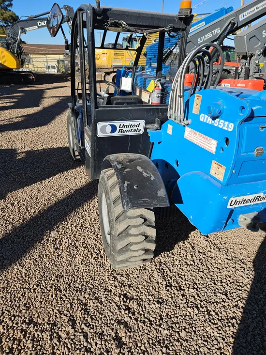 2017 Genie GTH-5519 Forklift