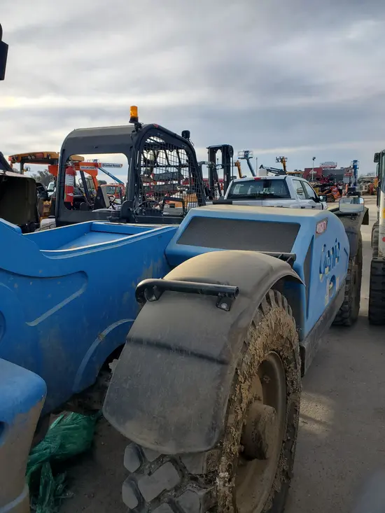 2015 Genie GTH-844 Forklift