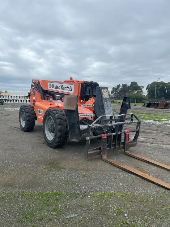 2016 SKYTRAK 10054 Forklift
