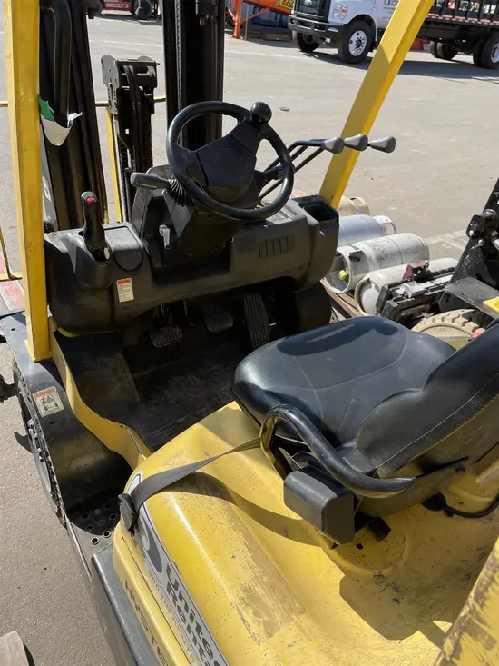 2017 HYSTER H50XT Warehouse Forklift