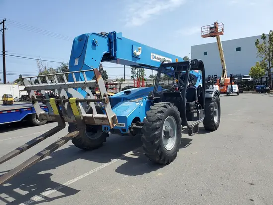 2014 Genie GTH-844 Forklift