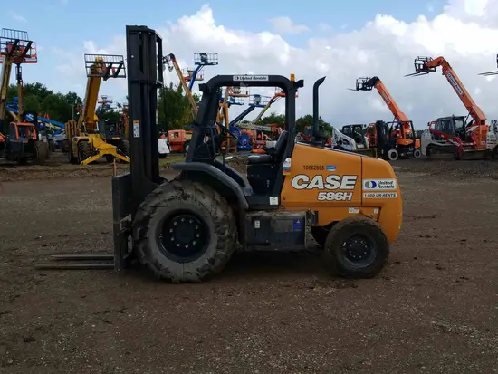 2017 Case 586H Forklift