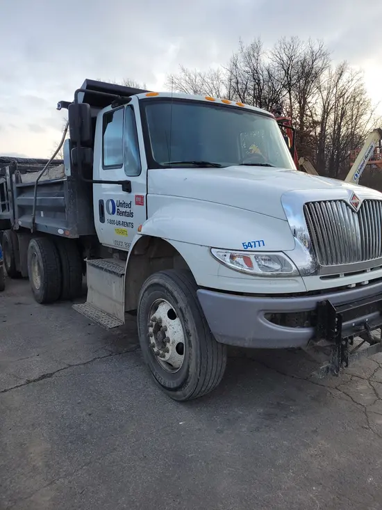 2017 International 4300 Truck