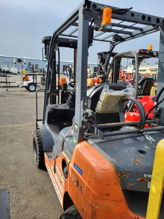2018 Toyota 8FGU25 Warehouse Forklift