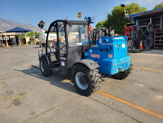 2017 Genie GTH-5519 Forklift