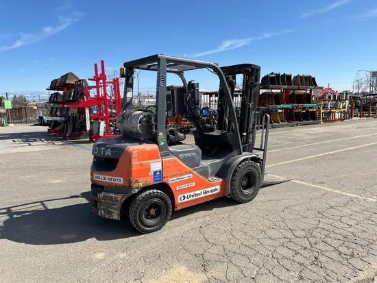 2019 Toyota 8FGU25 Warehouse Forklift