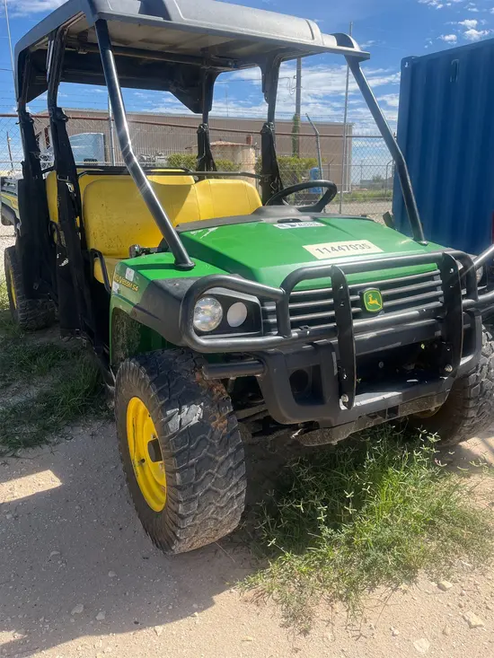 2022 John Deere XUV855M S4 Utility Vehicle