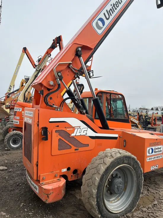 2015 SKYTRAK 6042 Forklift