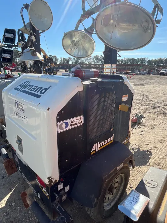 2017 Allmand NIGHT-LITE PRO Towable Light Tower