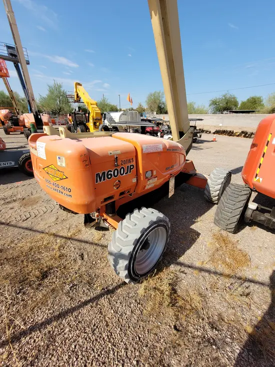 2017 JLG M600JP Boom Lift