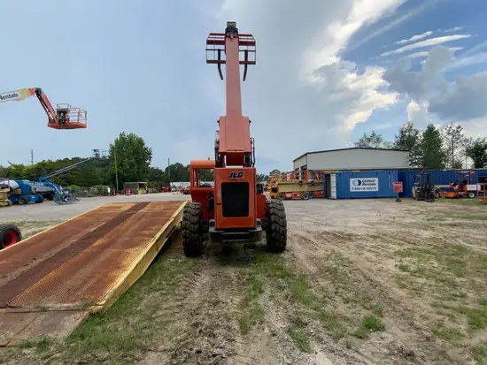 2016 SKYTRAK 10042 Forklift