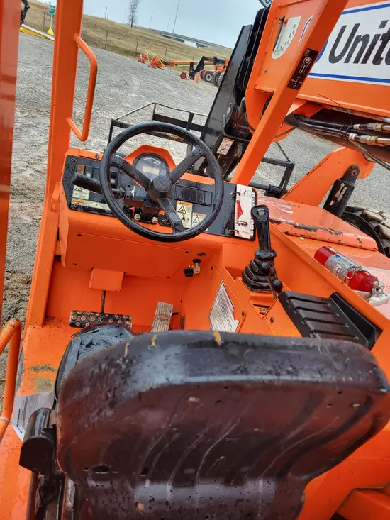 2017 SKYTRAK 8042 Forklift