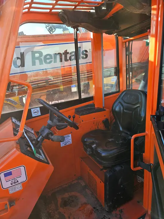 2017 SKYTRAK 8042 Forklift