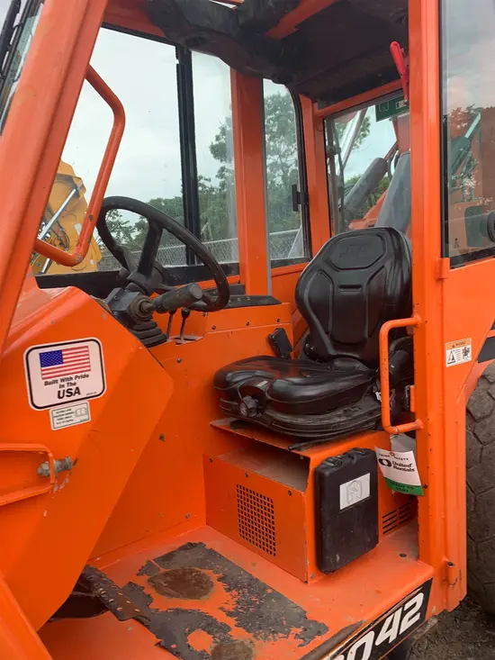 2016 SKYTRAK 8042 Forklift