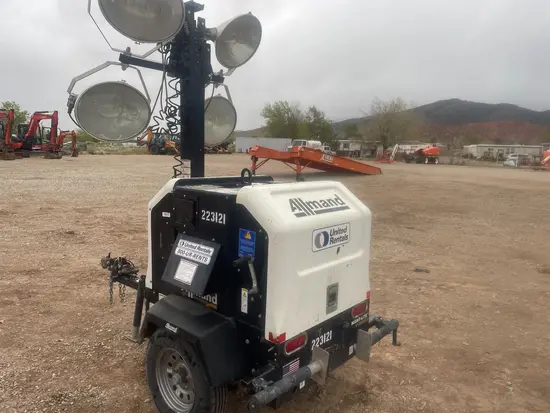 2019 Allmand NLV-ML3EC Portable Work Light