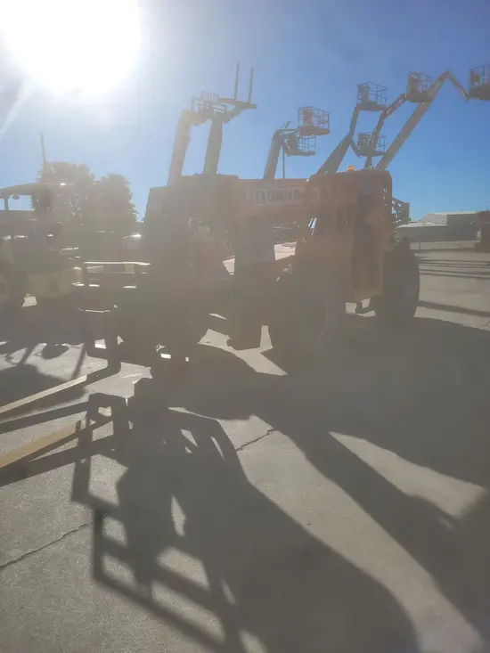 2016 SKYTRAK 10054 Forklift