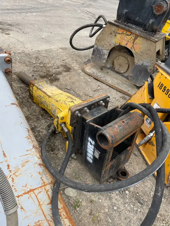 2019 Epiroc SB 452 Attachment