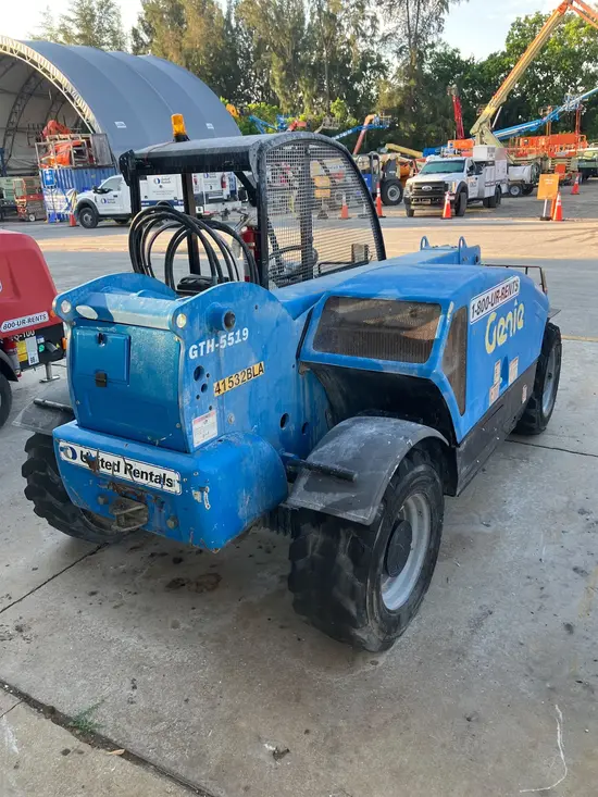 2017 Genie GTH-5519 Forklift