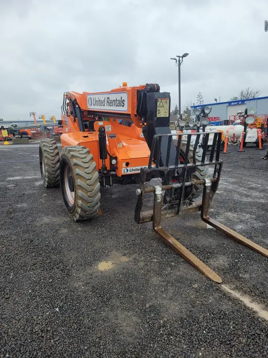 2016 SKYTRAK 6036 Forklift