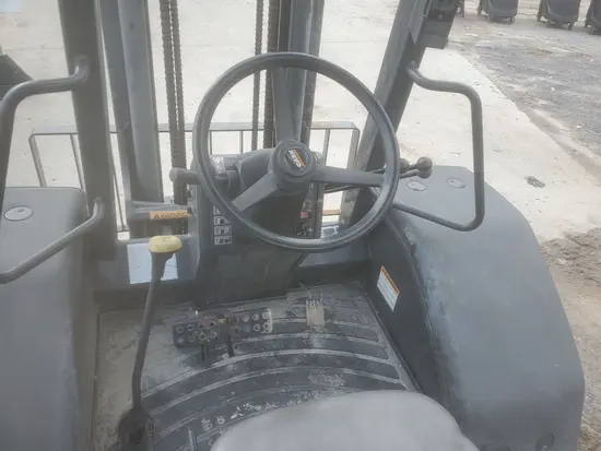 2017 Case 586H Forklift