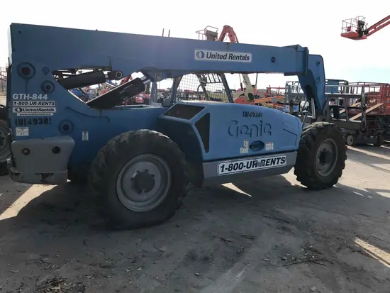 2013 Genie GTH-844 Forklift