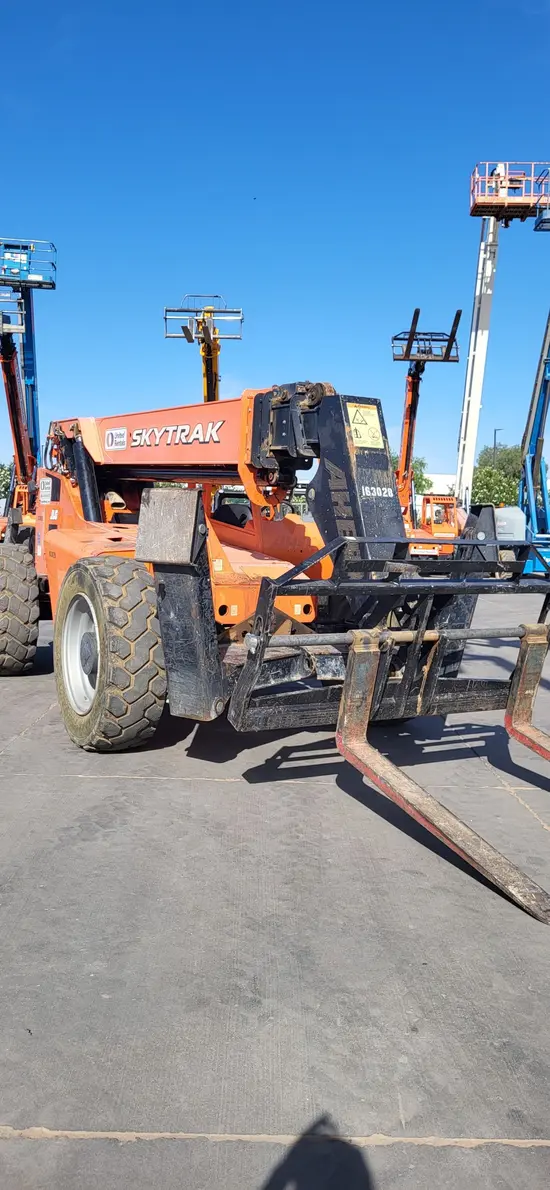 2016 SKYTRAK 10054 Forklift