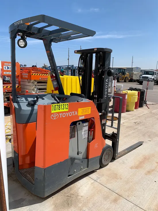 2018 Toyota 8BNCU15 Warehouse Forklift